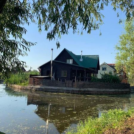 Вілла Рыбацкий домик Маяки Екстер'єр фото